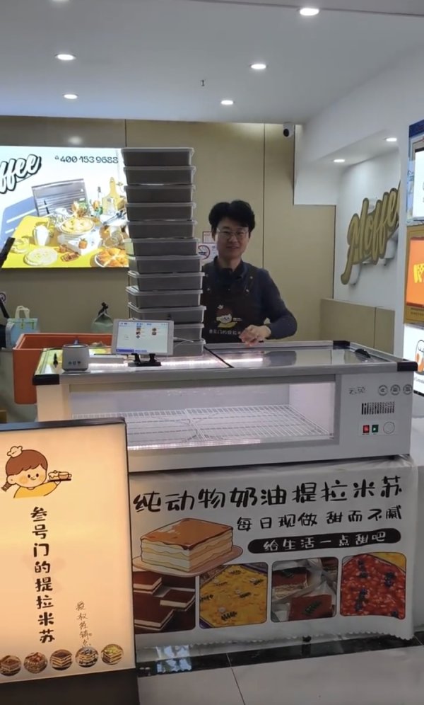 大象配资 下班比上班还忙，副业比主业更赚！上海青年如何搞钱？这些商机想都想不到
